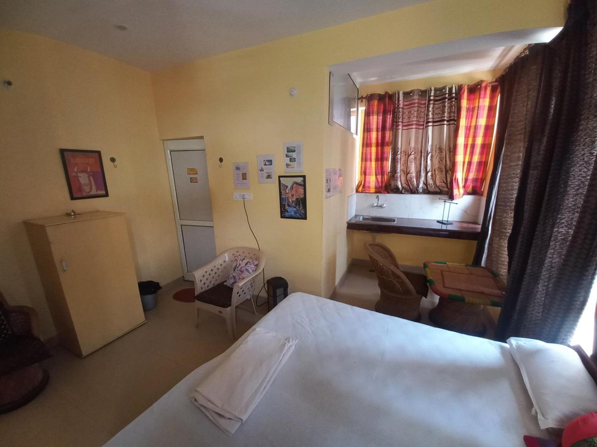 Devi Music Ashram Bed & Breakfast Rishikesh Exterior photo